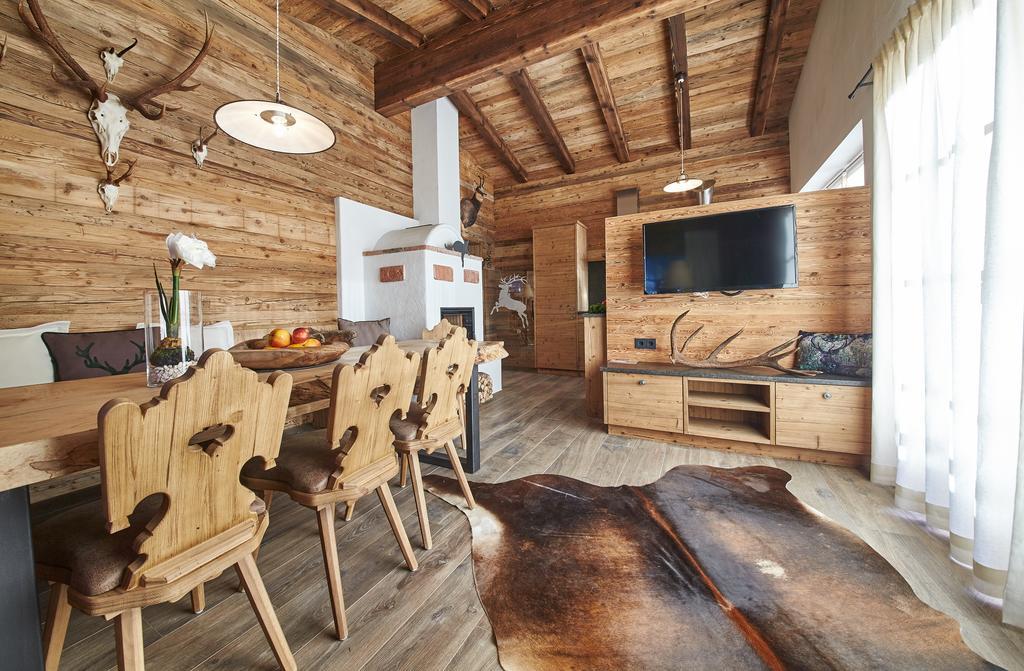 Panorama Chalets Saalbach-Hinterglemm Rum bild